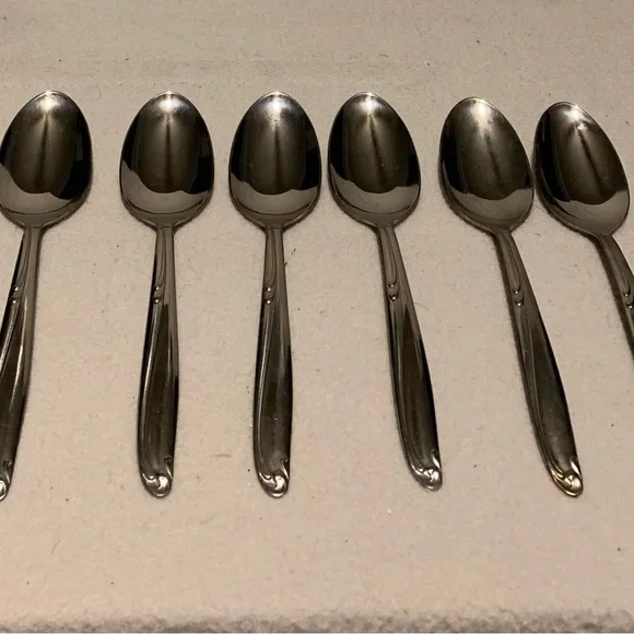 Simeon L. & George H. Rogers Variety Flatware - Picture 4 of 6